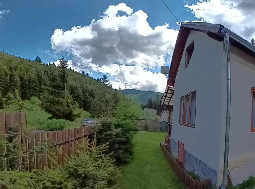 Csillag Kulcsoshaz Villa Георгени Екстериор снимка