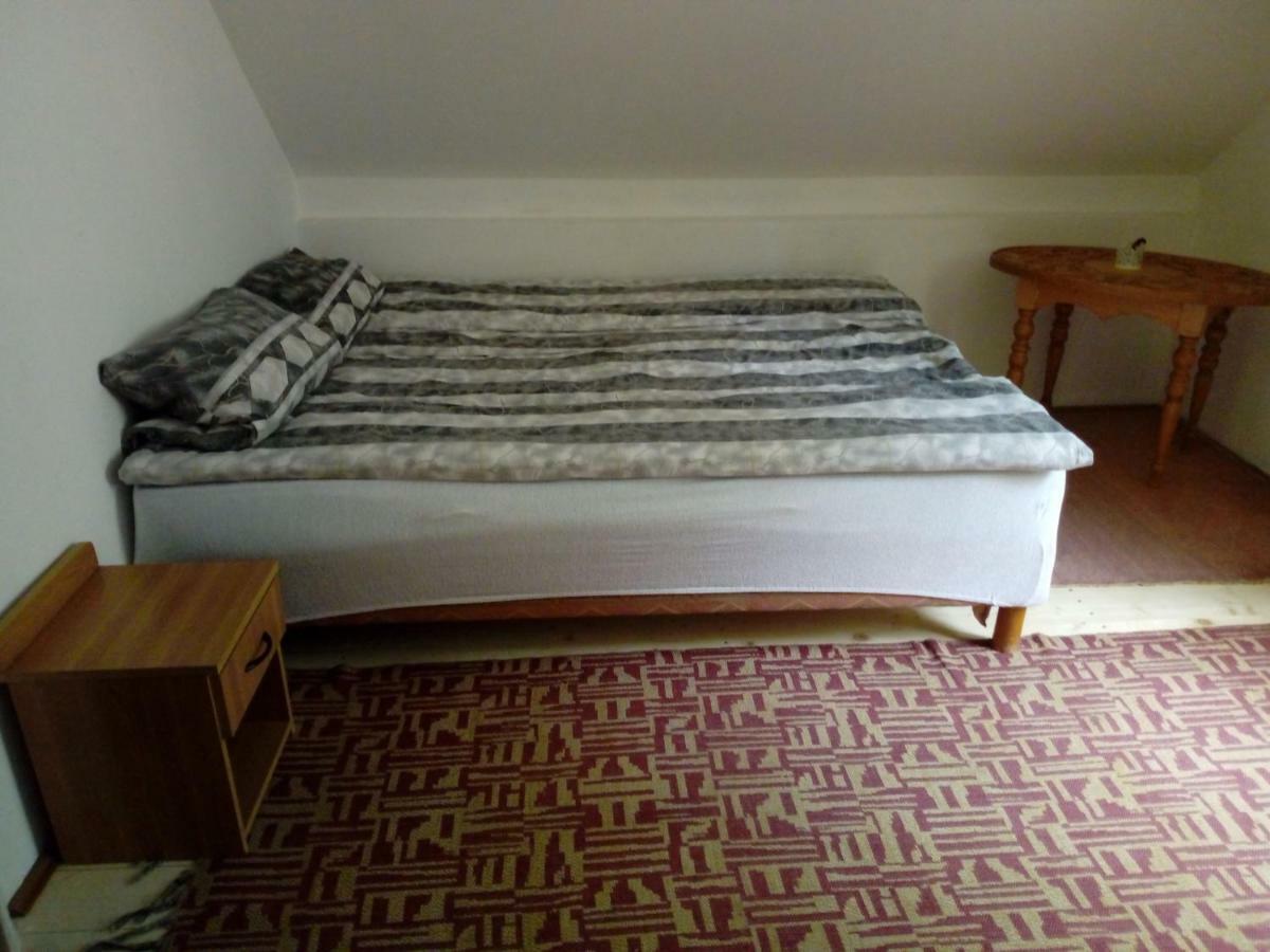 Csillag Kulcsoshaz Villa Георгени Екстериор снимка
